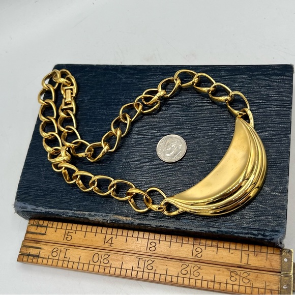 Vintage MONET gold statement collar necklace choker 16” - Picture 4 of 9